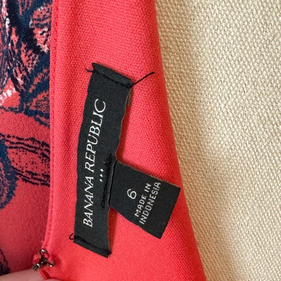 Banana Republic Coral Floral Chiffon Sleeveless V-Neck Flounce Dress Size 6 - Picture 4 of 5